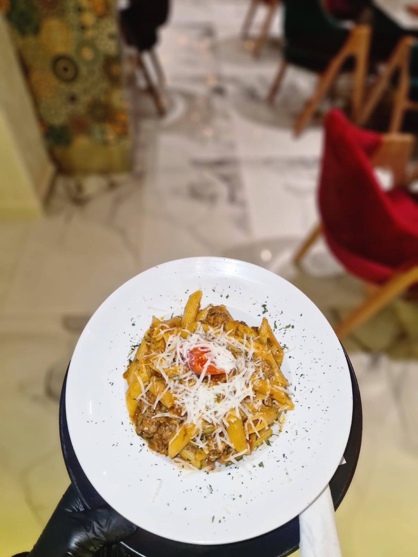 Bol de riz au thon et légumes frais du restaurant M-SIMPLE
